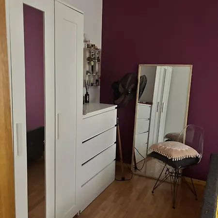 Lovely 1-bedroom In The Bohemian Center * Üsküp