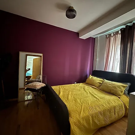 Apartment Central, Connected & Stylish