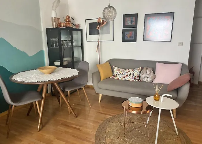 Central, Connected & Stylish Apartment Skopje