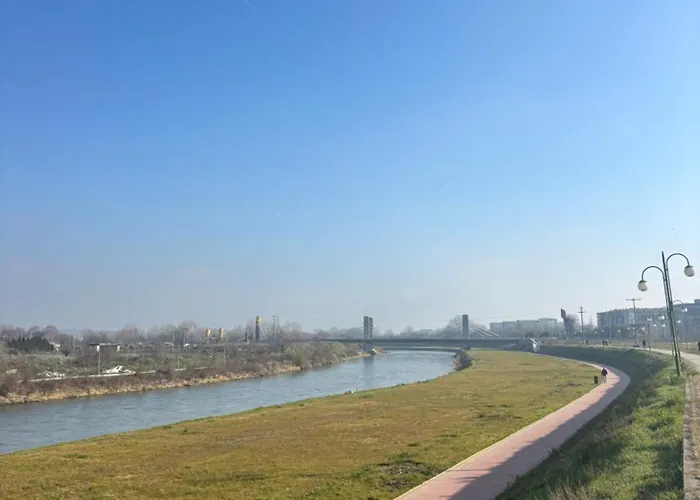 Central, Connected & Stylish Skopje